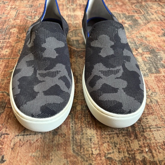 Rothys Womens 11 The Original Slip On Sneaker Shoes Black Camo Loafer Flat Comfy - Picture 2 of 7